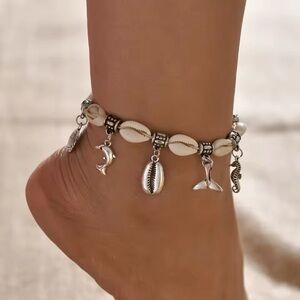 Silver and White Shell Charm Anklet